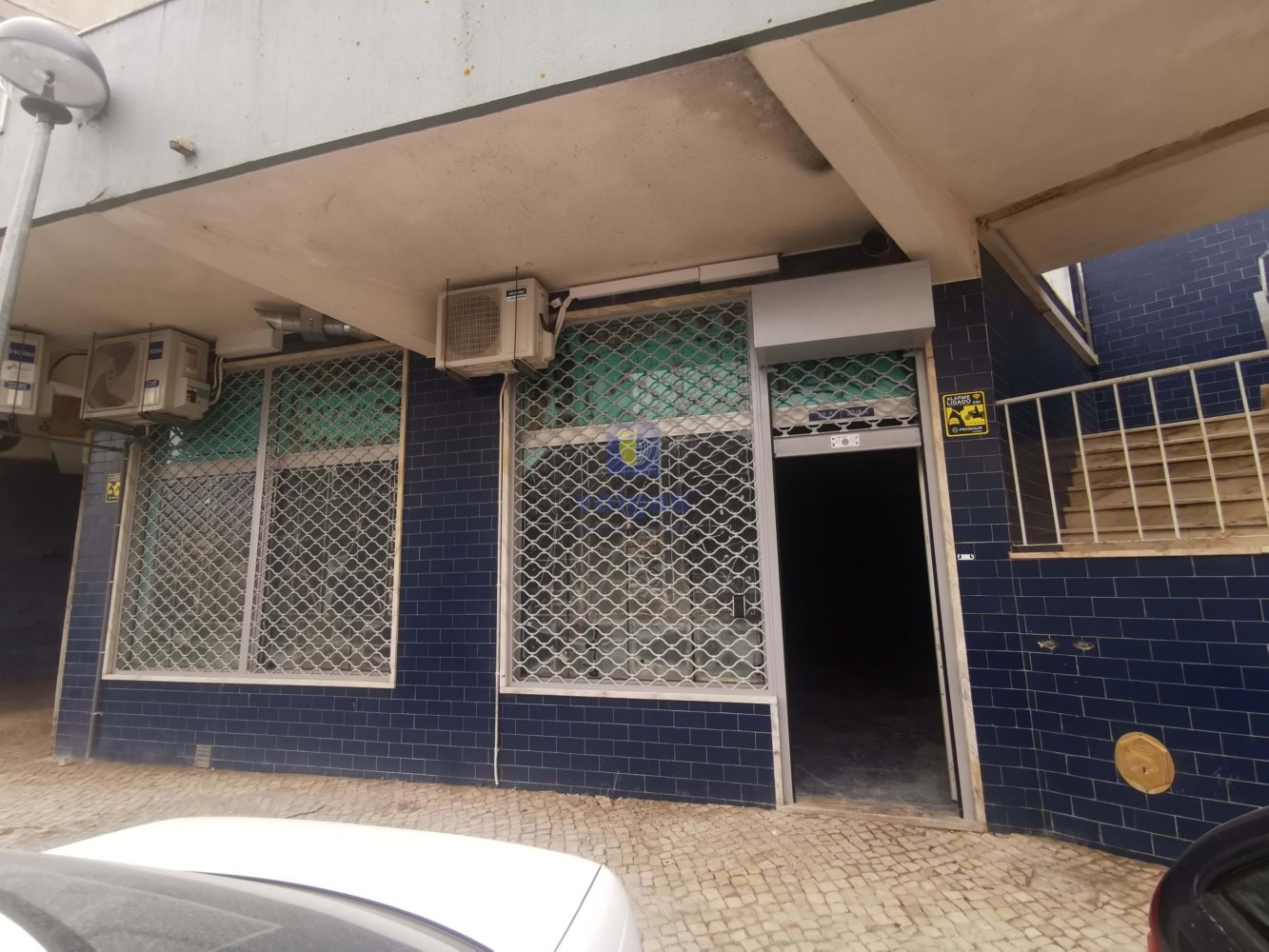 Gewerbliche Immobilie in Loures, Portugal 132m², Nr. 263554