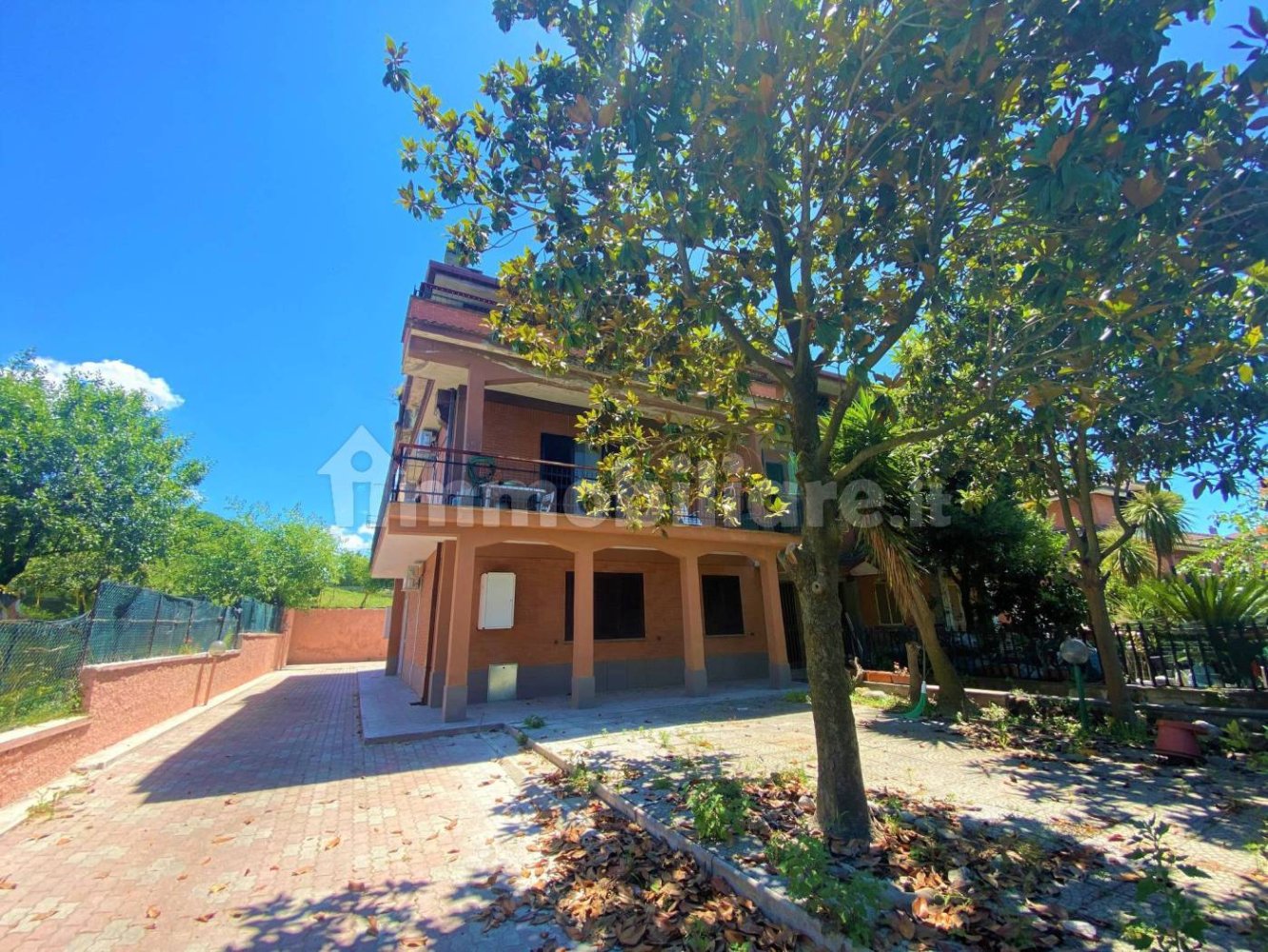 Студия в Рим, Италия № 83577