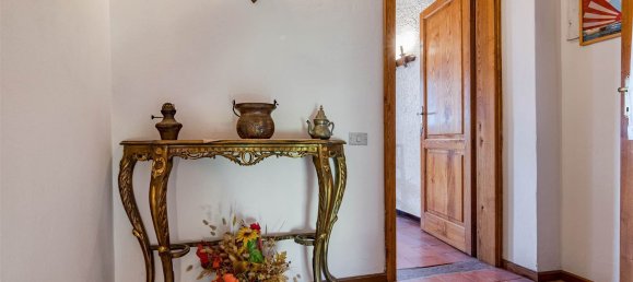 5-salle Appartement à San Vincenzo, Italy No. 50836 32