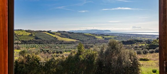 5-salle Appartement à San Vincenzo, Italy No. 50836 22