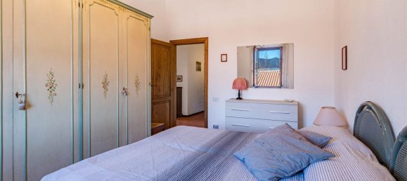 5-salle Appartement à San Vincenzo, Italy No. 50836 17