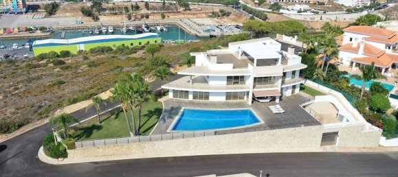 4 bedrooms House in Albufeira, Portugal No. 25679 7