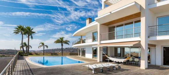 4 bedrooms House in Albufeira, Portugal No. 25679 3