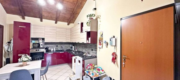 2 bedrooms Apartment in Borgomanero, Italy No. 333537 3
