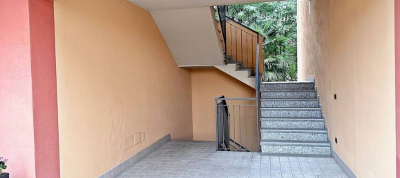 2 bedrooms Apartment in Borgomanero, Italy No. 333537 2