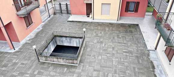2 bedrooms Apartment in Borgomanero, Italy No. 333537 18
