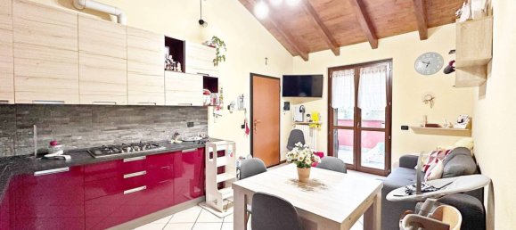 2 bedrooms Apartment in Borgomanero, Italy No. 333537 4