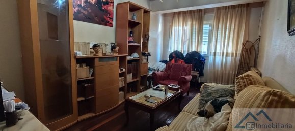 Apartamento de 4 dormitorios en Santander, Spain No. 145976 6