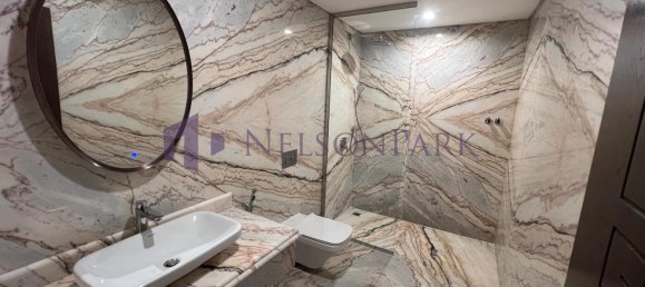 Villa de 4 dormitorios en Doha, Qatar No. 1562 9