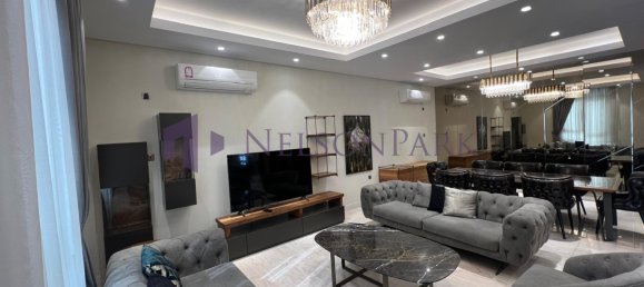 Villa de 4 dormitorios en Doha, Qatar No. 1562 13