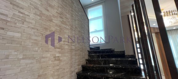 Villa de 4 dormitorios en Doha, Qatar No. 1562 15