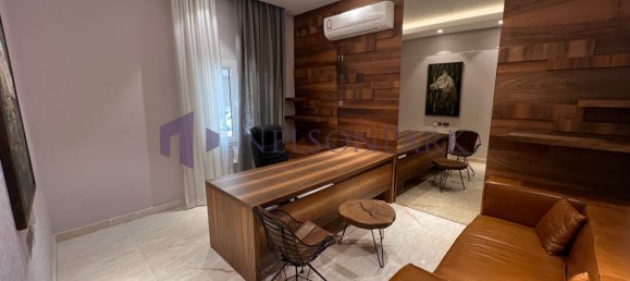 Villa de 4 dormitorios en Doha, Qatar No. 1562 16