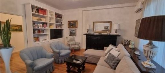 2 bedrooms Apartment in Florence, Italy No. 375680 16