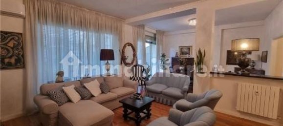 2 bedrooms Apartment in Florence, Italy No. 375680 17
