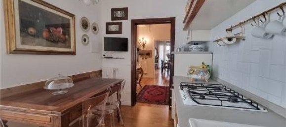 2 bedrooms Apartment in Florence, Italy No. 375680 6