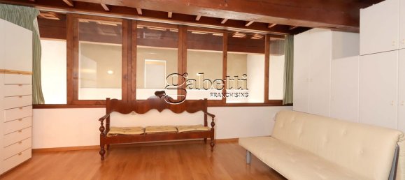 2 bedrooms Apartment in Ferrara, Italy No. 363214 23