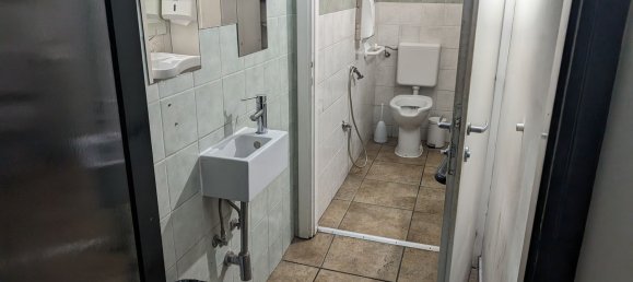 Propriété commerciale à Civitavecchia, Italy 75m² No. 167065 9