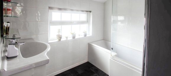 3 bedrooms Commercial property in Ramsgate, United Kingdom No. 10864 8