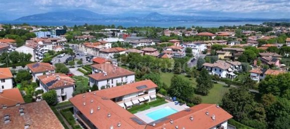 3 Schlafzimmer Wohnung in Sirmione, Italy, Nr. 365336 25
