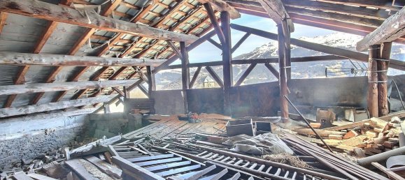 2 bedrooms Townhouse in Les Chapelles, France No. 189976 2