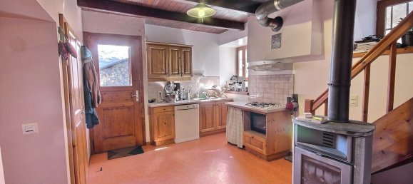 2 bedrooms Townhouse in Les Chapelles, France No. 189976 5