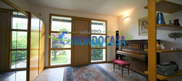 5 chambres Villa à Carimate, Italy No. 184437 10