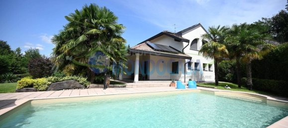 5 chambres Villa à Carimate, Italy No. 184437 3