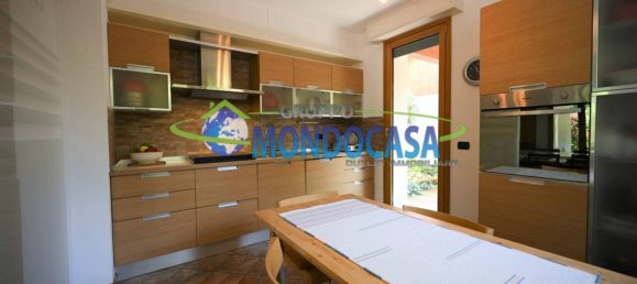 5 chambres Villa à Carimate, Italy No. 184437 6