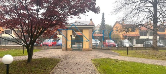 3 rooms Apartment in Settala, Italy No. 25627 22