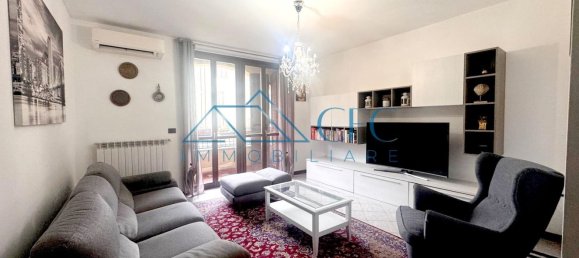 3 rooms Apartment in Settala, Italy No. 25627 2