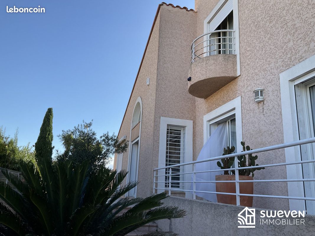 4 bedrooms Villa in Perpignan, France No. 286512