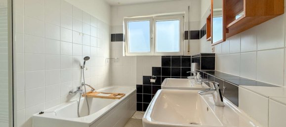 2 Schlafzimmer Wohnung in Hochtaunuskreis, Germany, Nr. 233395 12