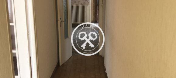 3 bedrooms Townhouse in Rosnay-l'Hopital, France No. 91541 37