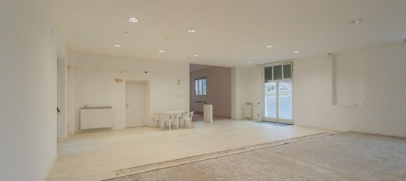 Büro in Lissone, Italy 220m², Nr. 359772 2