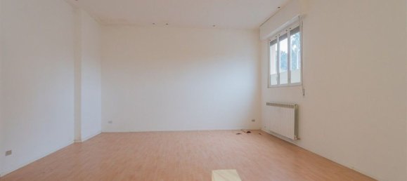 Büro in Lissone, Italy 220m², Nr. 359772 8