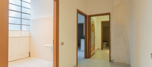 Büro in Lissone, Italy 220m², Nr. 359772 4