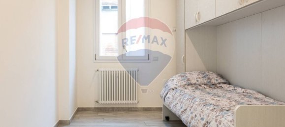 5 bedrooms House in Fidenza, Italy No. 352666 5