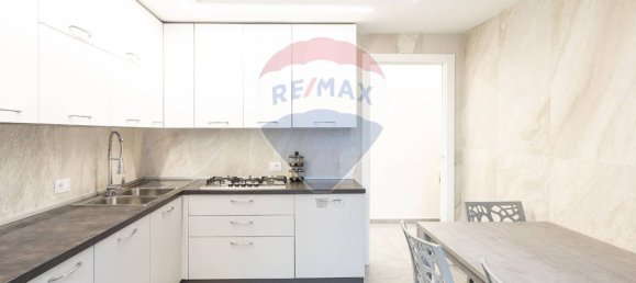 5 bedrooms House in Fidenza, Italy No. 352666 22