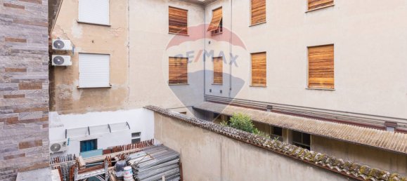 5 bedrooms House in Fidenza, Italy No. 352666 2