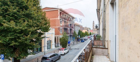 5 bedrooms House in Fidenza, Italy No. 352666 26