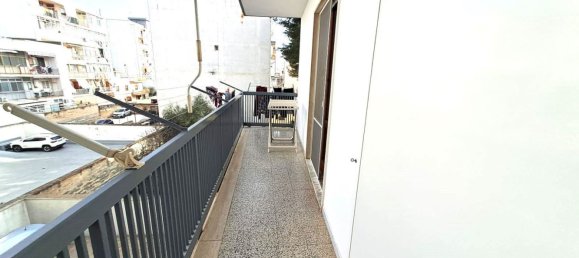 Apartamento de 4 divisões em Triggiano, Italy N.º 179823 109