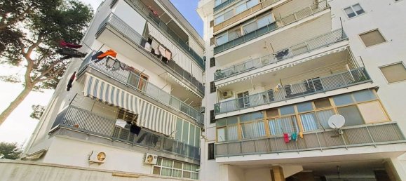 Apartamento de 4 divisões em Triggiano, Italy N.º 179823 129