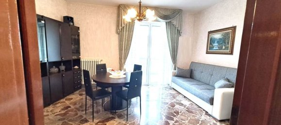 Apartamento de 4 divisões em Triggiano, Italy N.º 179823 10