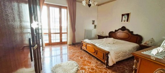 Apartamento de 4 divisões em Triggiano, Italy N.º 179823 31