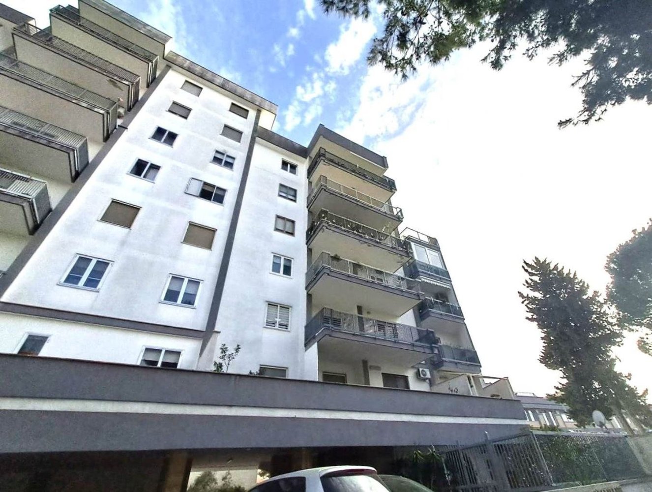 Apartamento de 4 divisões em Triggiano, Italy N.º 179823