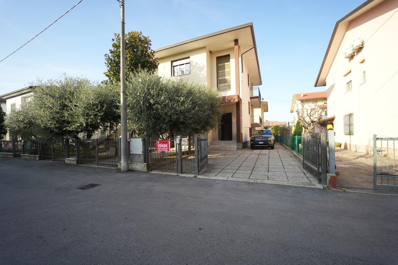 Apartamento de 4 divisões em Savignano sul Rubicone, Italy N.º 24489