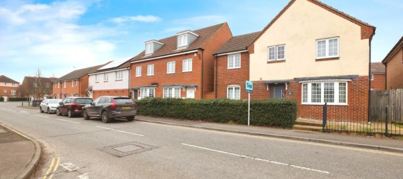 4 bedrooms House in Andover, United Kingdom No. 10579 10