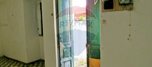 Дом с 2 спальнями в Aljubarrota, Португалия № 184497 9