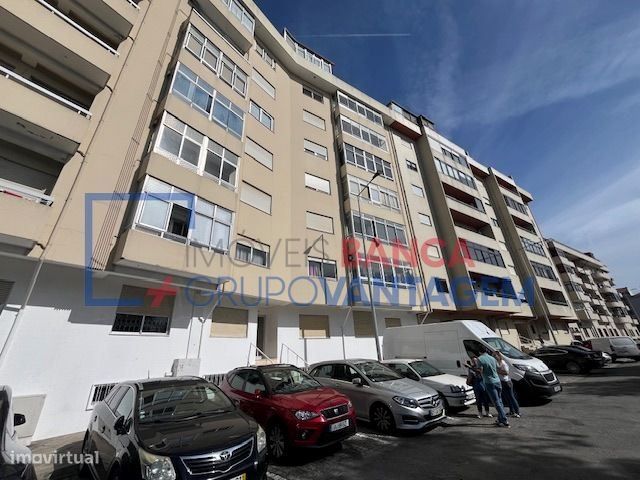 Квартира с 1 спальней в Вила Нова ди Гая, Португалия № 300855