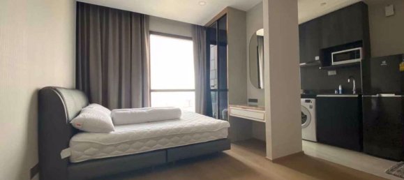 Студия в кондо  в Банг Рак, Таиланд № 9181 2